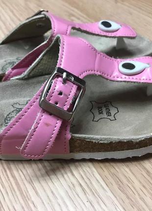 Босоніжки, шльопанці 4-5років ортопедична устілка