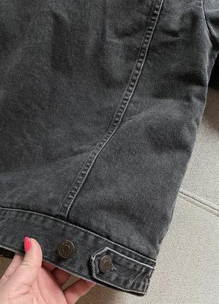 Куртка жіноча джинсова утеплена3 фото