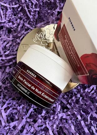 Роскошный ночной крем-маска korres wild rose night-brightening sleeping facial