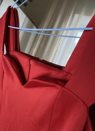 Платье вечернее