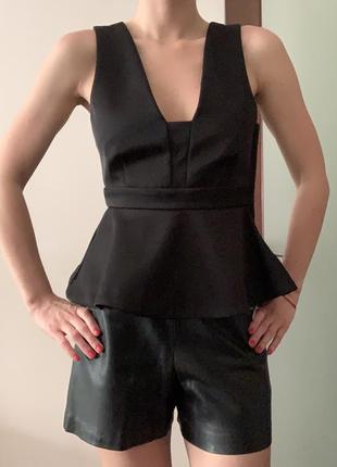 Майка с баской h&m