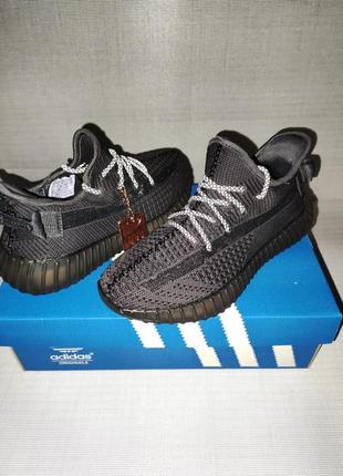 Adidas yeezy boost 350 black (шнурки рефлектив)8 фото