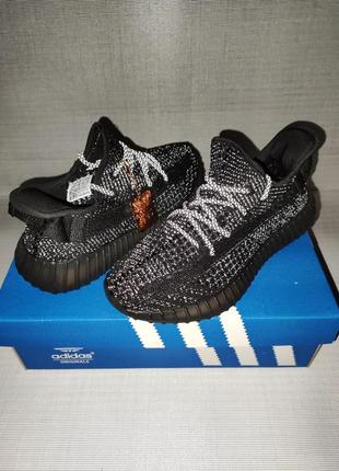 Adidas yeezy boost 350 black (полный рефлектив)