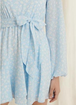 Блакитна шифонова сукня в квіточку na-kd5 фото