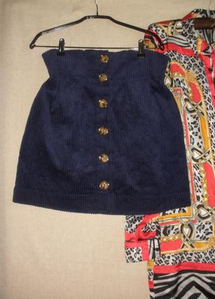Новая вельветовая мини юбка на пуговицах высокая талия3 фото