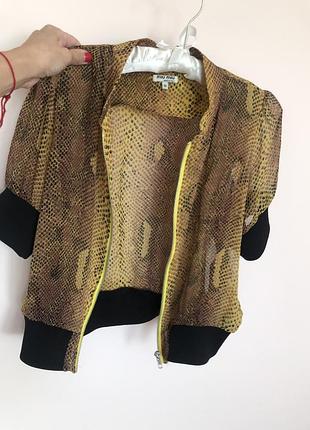 Бомбер  оригінал miu miu