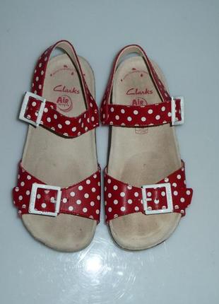 Ортопедичні босоніжки clarks air, р 32