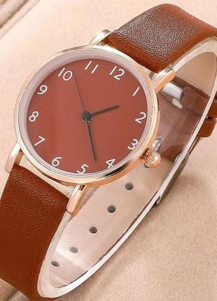 Годинник наручний жіночий класичний коричневий