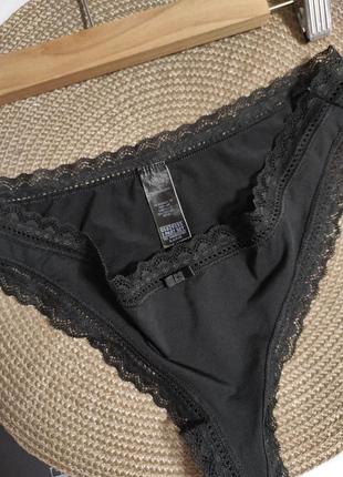 Черные трусики бразильная с кружевом удобные комфортные трусы женские открытые стринг белье женское4 фото