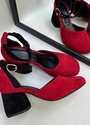 Ексклюзивні туфлі з італійської шкіри та замші жіночі на підборах2 фото