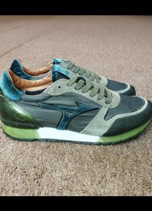 Кросівки mizuno saiph 1752 green2 фото