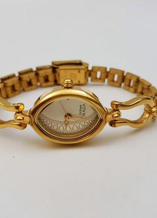 Красивий жіночий годинник titan raga, індія. позолота, кварц.