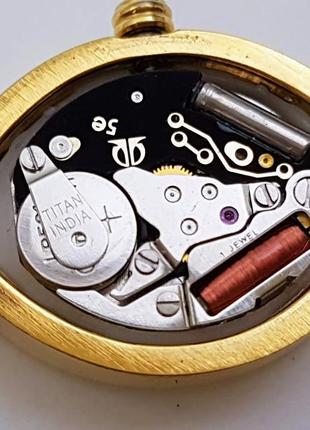 Красивий жіночий годинник titan raga, індія. позолота, кварц.