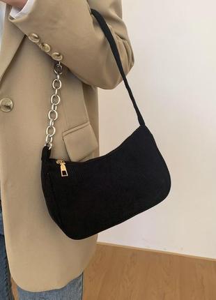 Вельветовая черная сумочка с цепочкой2 фото
