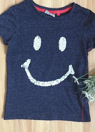 Фірмова футболку next дівчинці 6 років стан відмінний