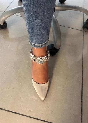 Шикарні туфлі