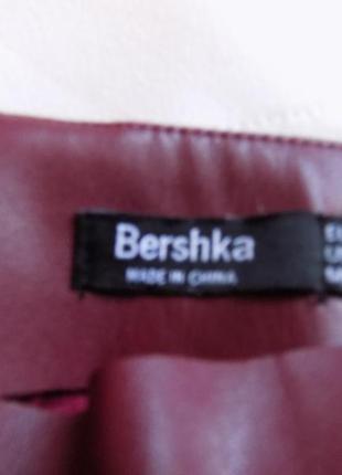 Кожаная юбка от bershka4 фото