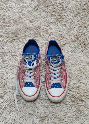 Очень красивые и качественные, оригинальные кеды фирмы Converse Knit Shorts.в идеальном состоянии.размер 38.длина стельки 24.5 см.