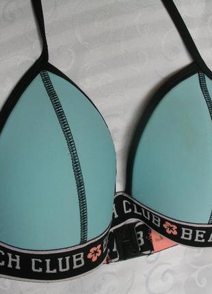 Симпатичный лиф пляжный btach club