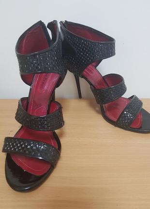 Босоніжки,cesare paciotti,37 розмір