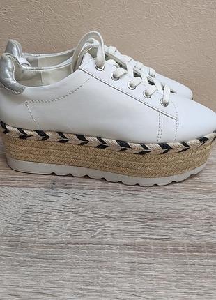 Эспадрильи guess