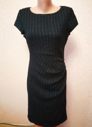 Черное платье с коротким рукавом, р. м-l