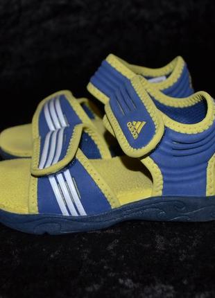 Босоніжки adidas, р. 24