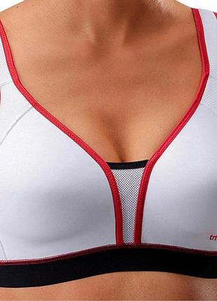Бюстгальтер triumph triaction extreme