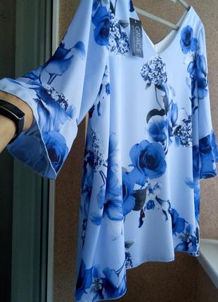 Красивейшая блуза в цветочный принт3 фото
