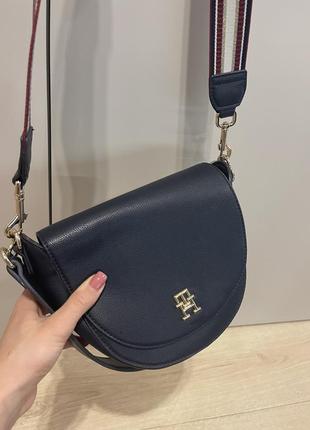 Сумка женская темно-синяя Tommy hilfiger