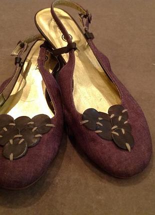 Удобные американские босоножки бренда blut box, р. 39