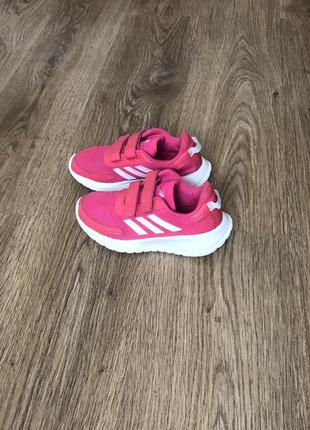 Кроссовки adidas