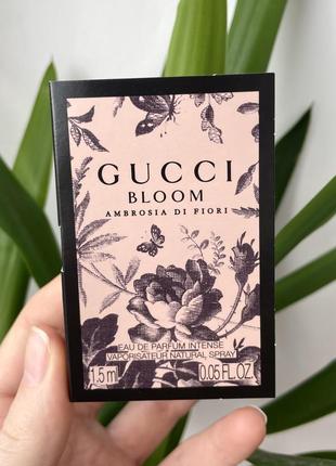 Gucci bloom ambrosia di fiori пробник