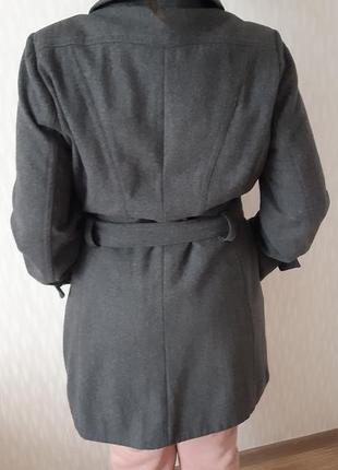 Демисизонное женское серое пальто5 фото