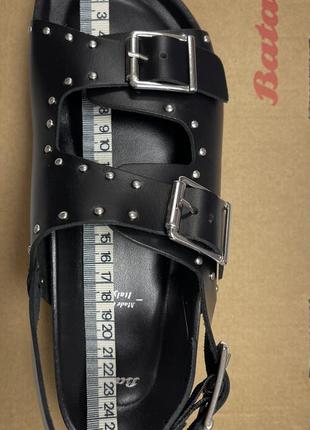 Шкіряні босоніжки сандалі bata розмір 3910 фото