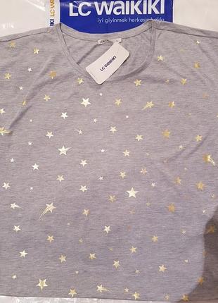 Серая женская футболка lc waikiki / лс вайкики с золотыми звёздочками2 фото