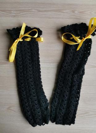 Чорні вязані перчатки мітенки