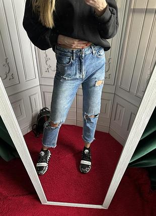 Круті джинси 👖 з рваностями висока посадка