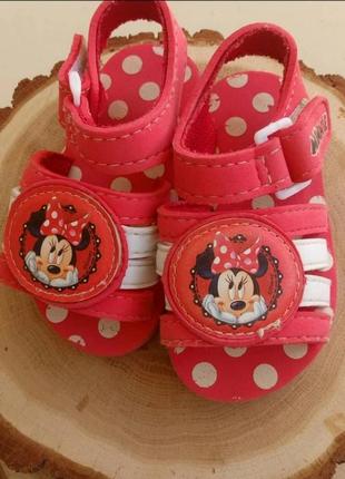 Боссоніжки мінні маус 14.5 см. дісней.