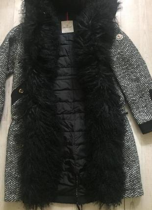 Зимова куртка , moncler jacket faux1 фото