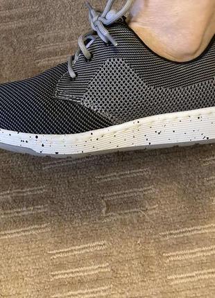 Серые кроссовки dr martens usa оригинал 36,5 -37  спортивные туфли на шнурках2 фото