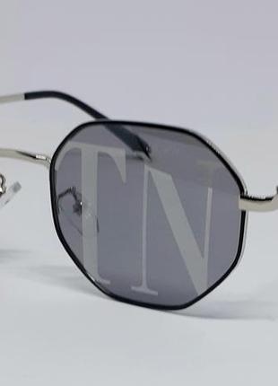 Окуляри брендові  жіночі сонцезахисні сірий металік дзеркальні ромбовидні