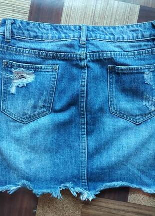 Юбка джинсовая короткая рваная2 фото