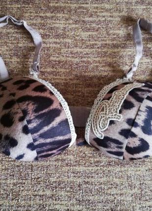 Бюстгальтер