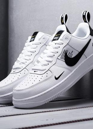 Мужские кроссовки nike air force 1 lv8 (черно/белые)1 фото