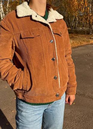 Женская вельветовая куртка, шерпа bershka levis1 фото