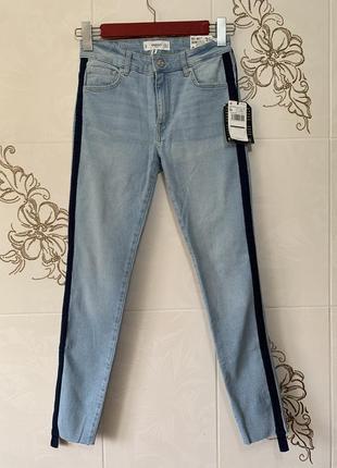 Джинси скини mango