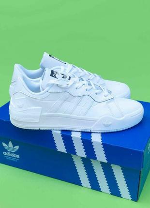 Кроссовки adidas ia marque aux 3 bandes