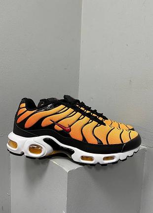 Топові кросівки в принт чоловічі air max plus tn sunset  мужские кроссовки яркие текстильные в стиле nike