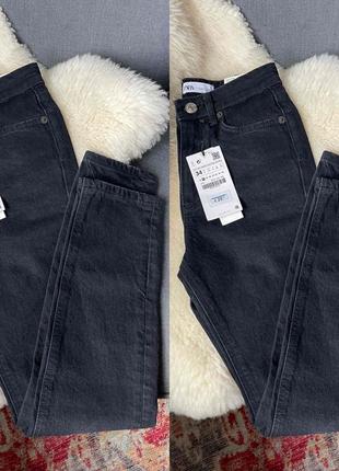 В наявності джинси від zara 34 mom